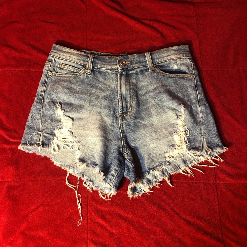 🔴 Kendall & Kylie The Icon Jean Shorts